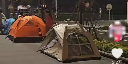 大军专家:或是旅游业新风口新葡京年轻人旅游兴起帐篷(图2) 大军专家:或是旅游业新风口新葡京年轻人旅游兴起帐篷(图2)